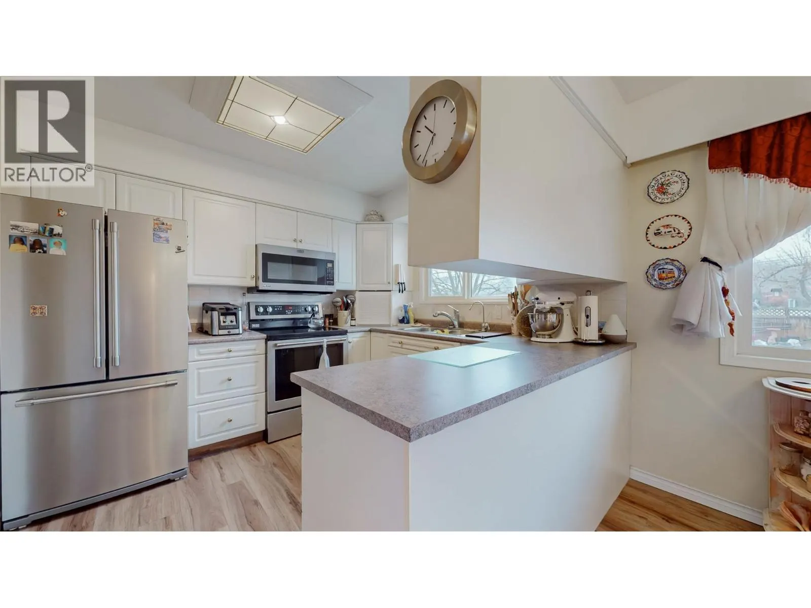20 FINCH Crescent