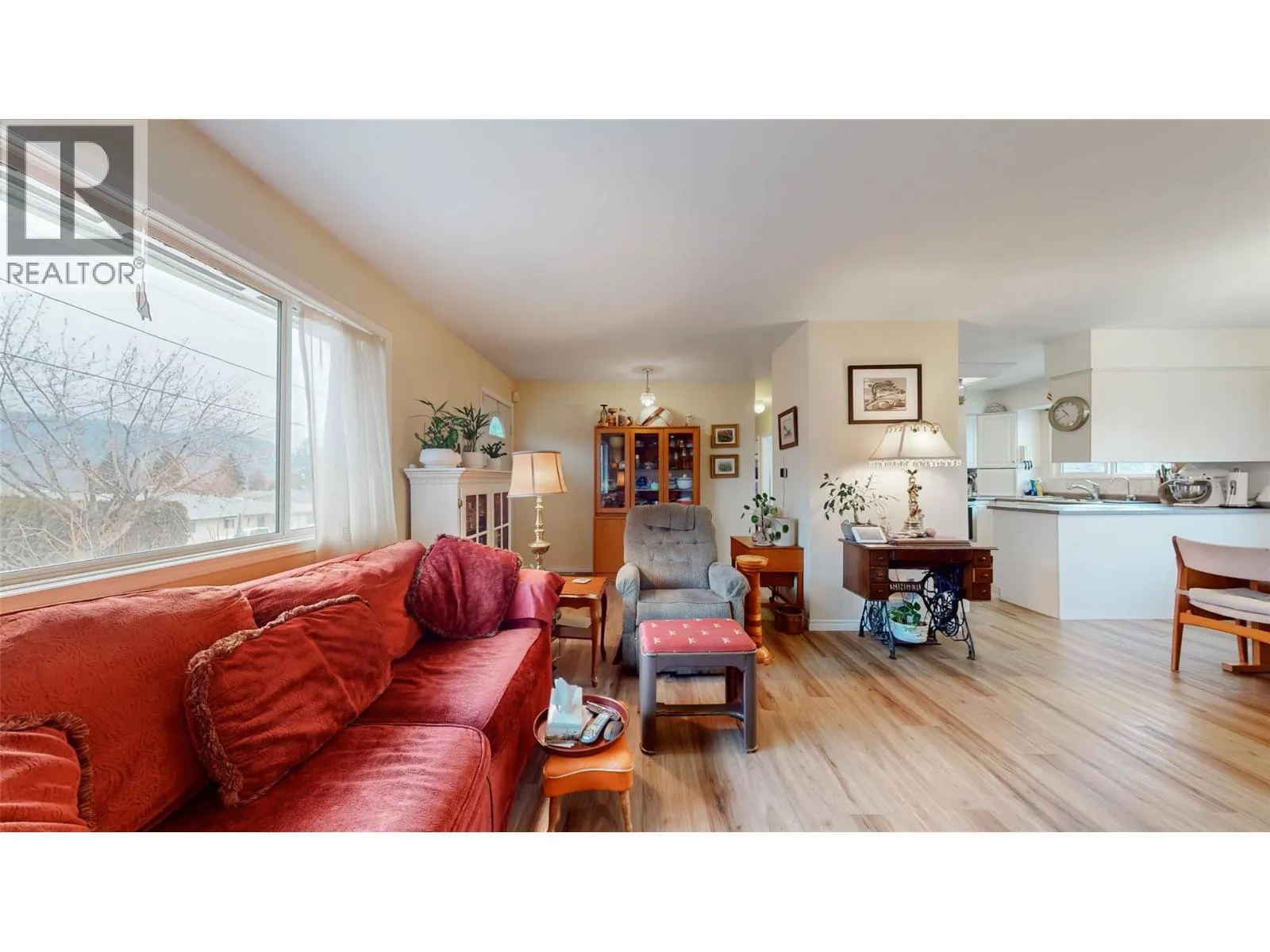 20 FINCH Crescent