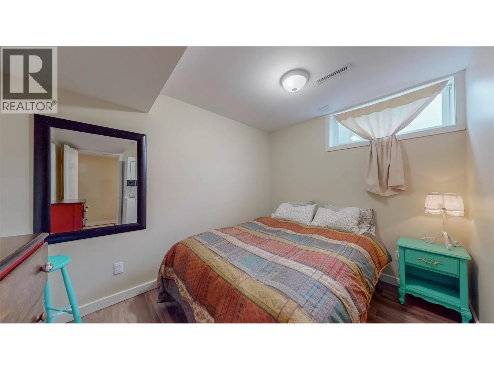 20 FINCH Crescent