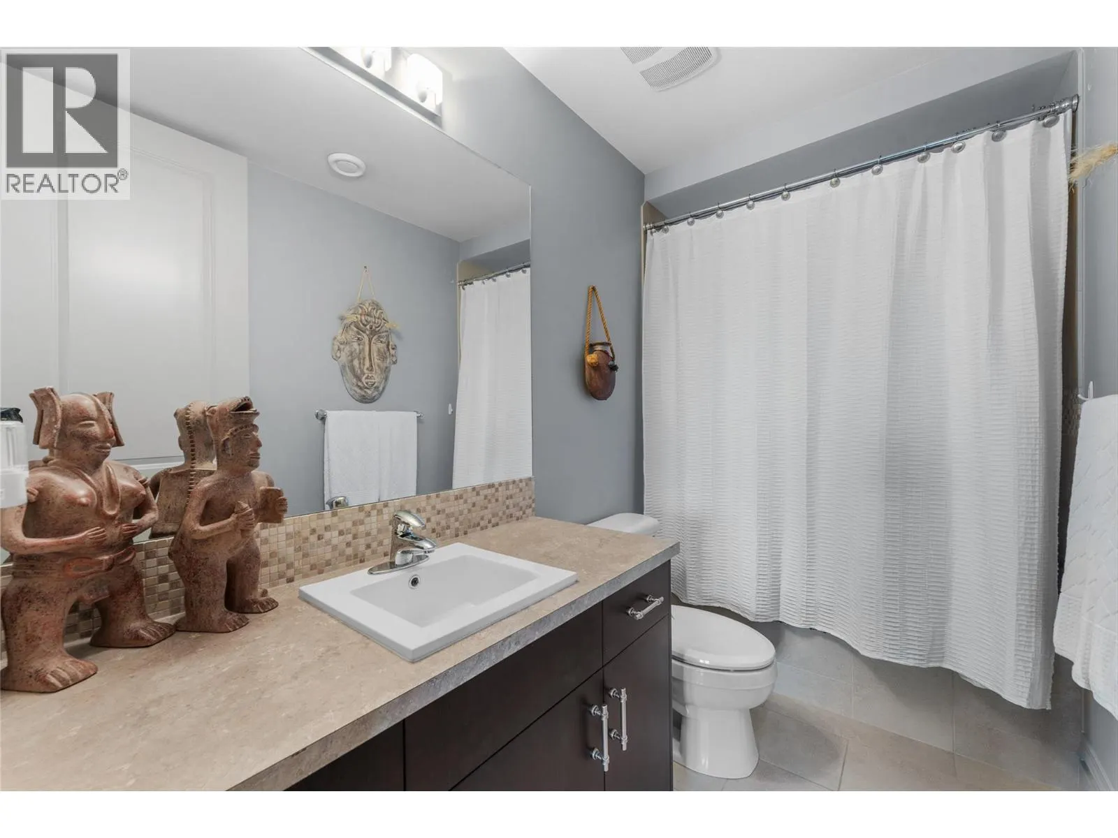2493 Casa Palmero Drive Unit# 4