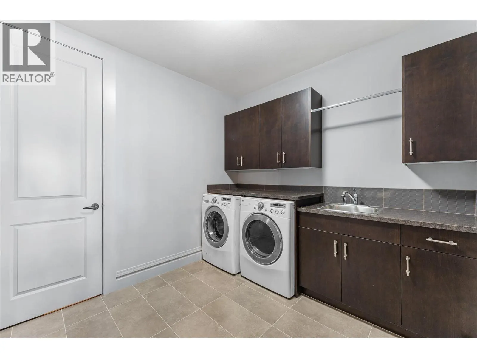 2493 Casa Palmero Drive Unit# 4