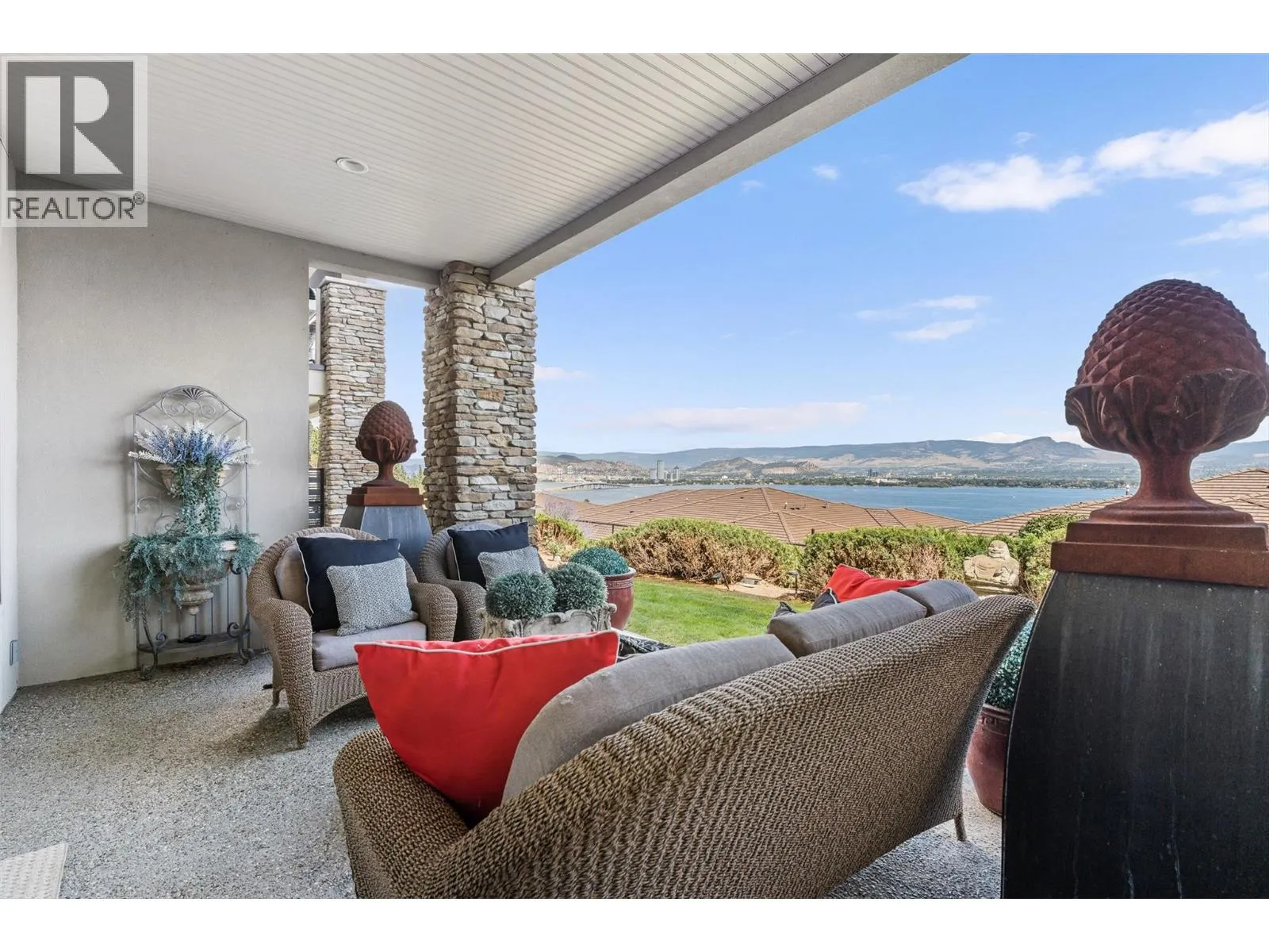 2493 Casa Palmero Drive Unit# 4