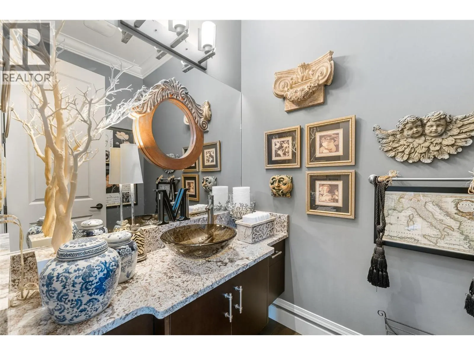 2493 Casa Palmero Drive Unit# 4