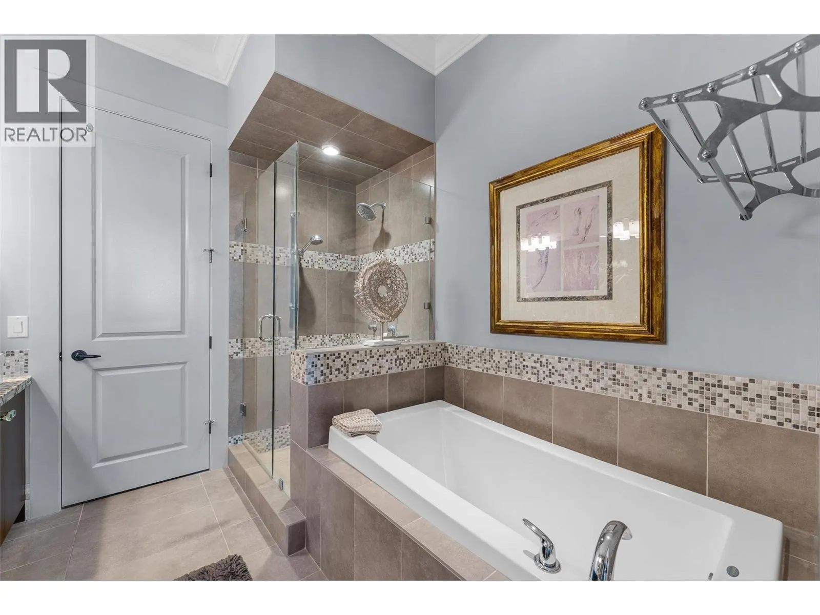 2493 Casa Palmero Drive Unit# 4