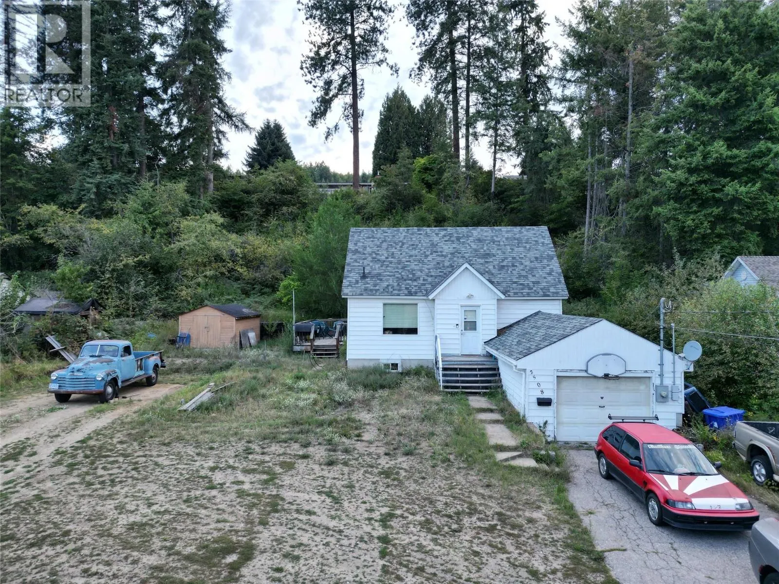 2508 Columbia Avenue