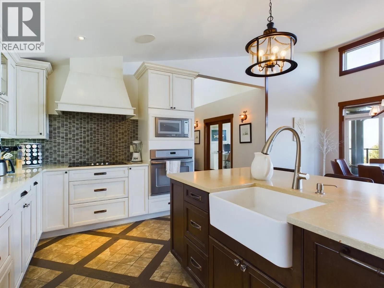 1051 BULLMOOSE Trail