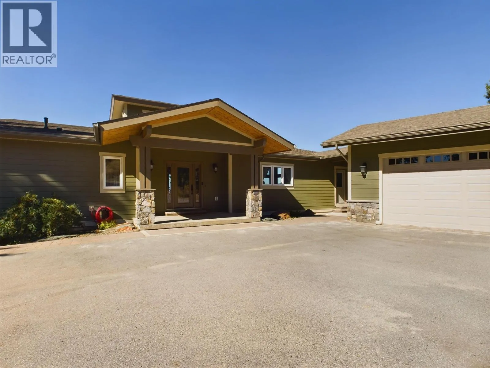 1051 BULLMOOSE Trail