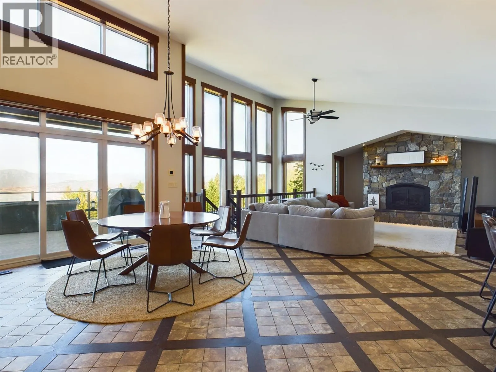 1051 BULLMOOSE Trail