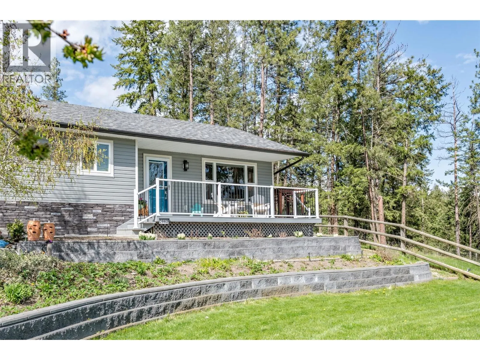 2962 McTavish Road