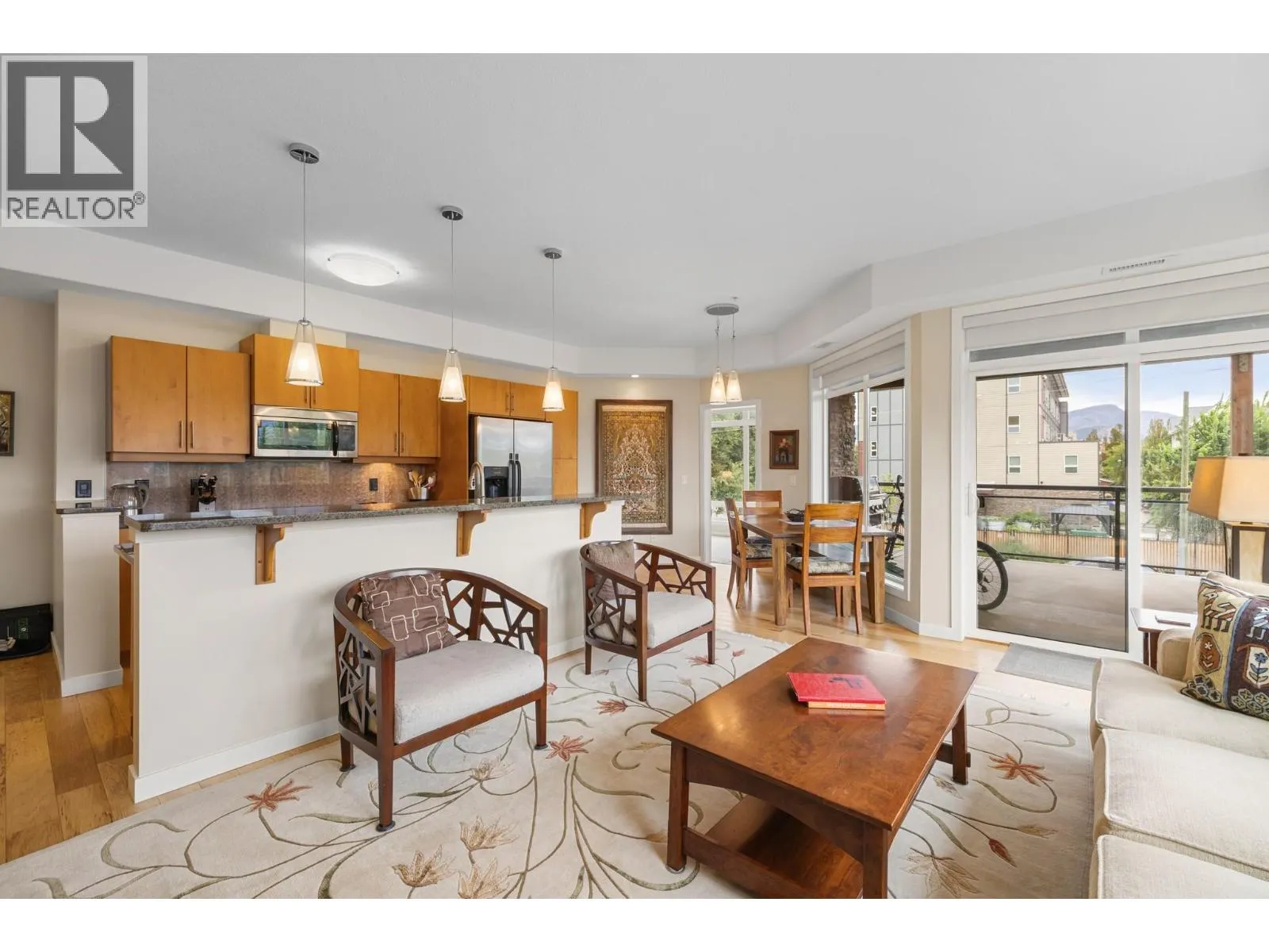 2011 Agassiz Road Unit# 205