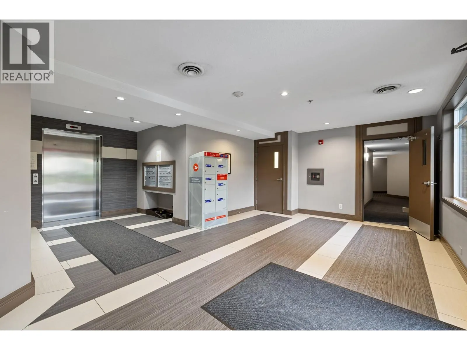 2011 Agassiz Road Unit# 205