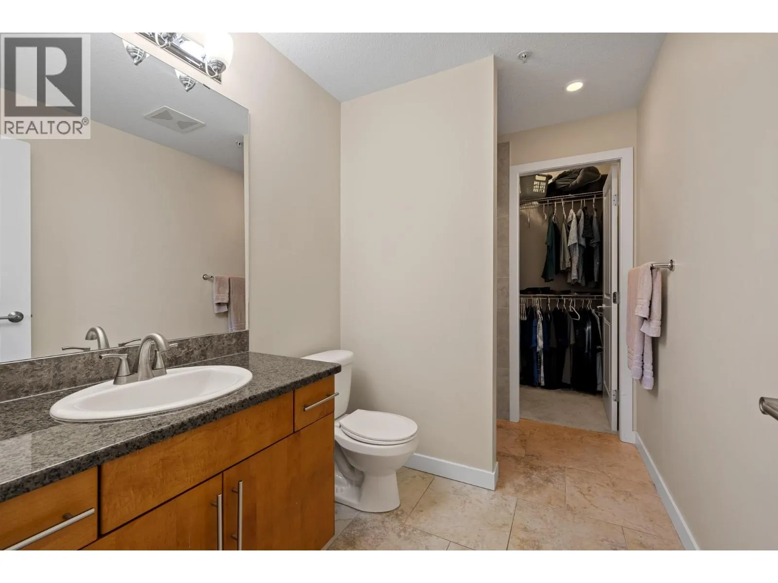 2011 Agassiz Road Unit# 205