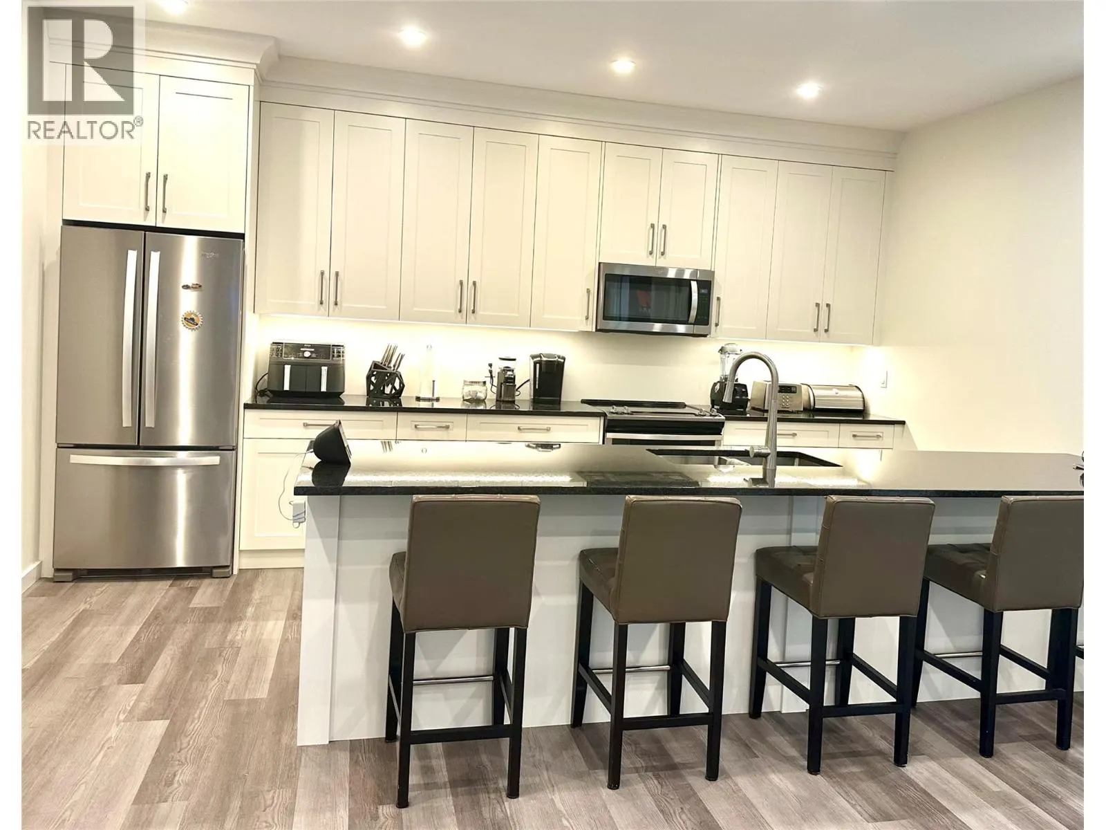 3111/3211 1240 Powerhouse Road