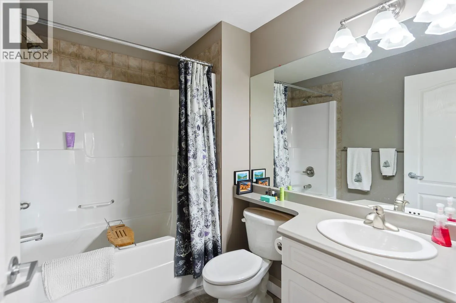688 Lequime Road Unit# 201