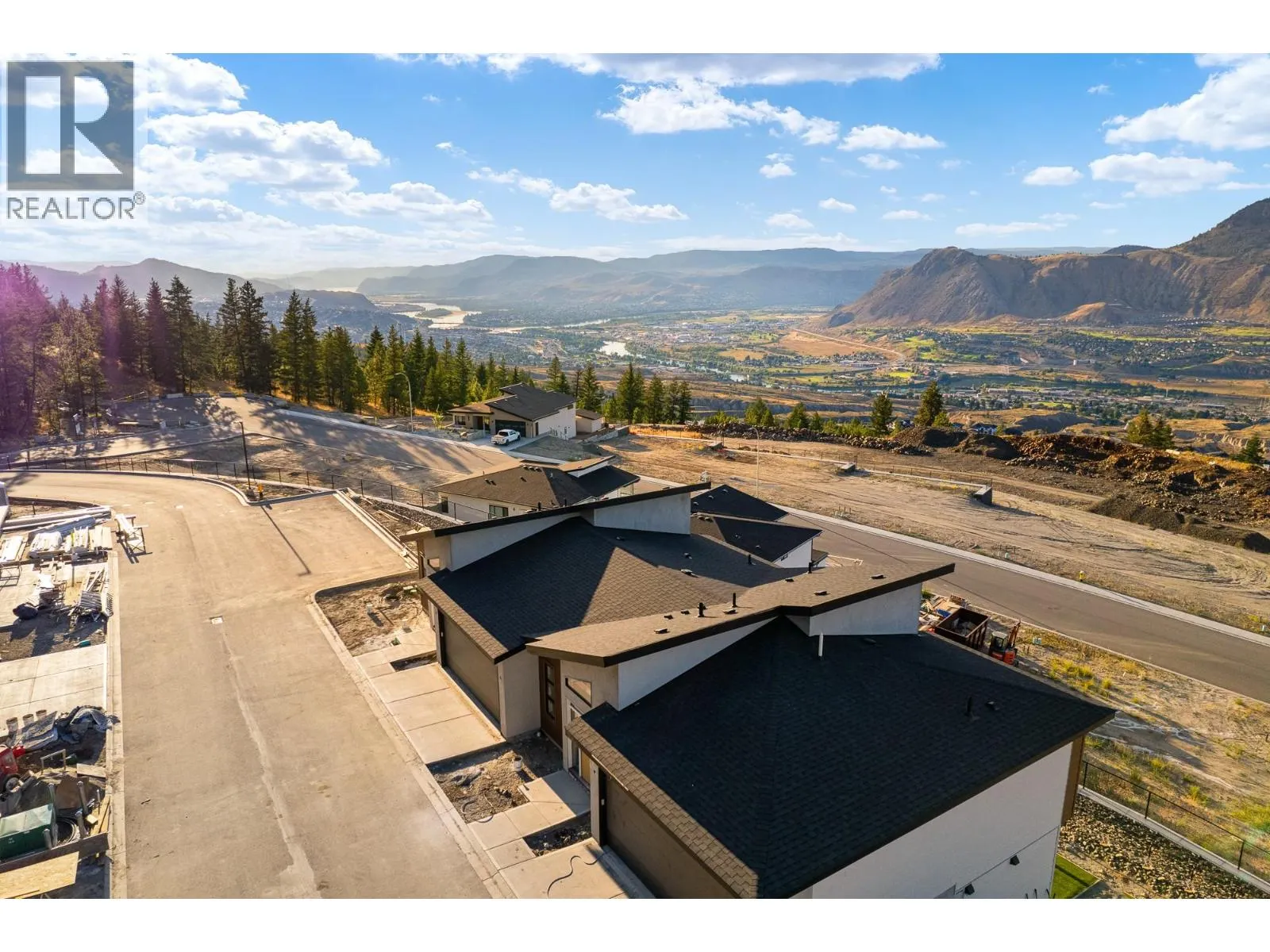 2400 Coldwater Drive Unit# 138