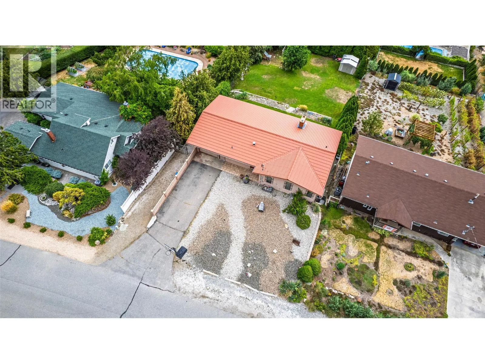 6563 Mountainview Drive