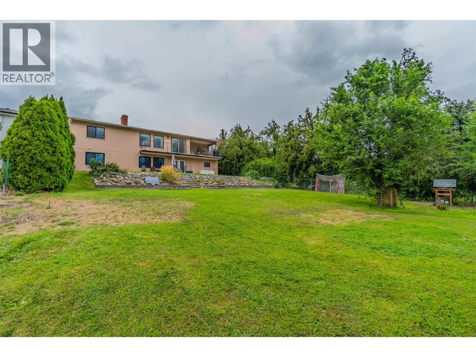 6563 Mountainview Drive