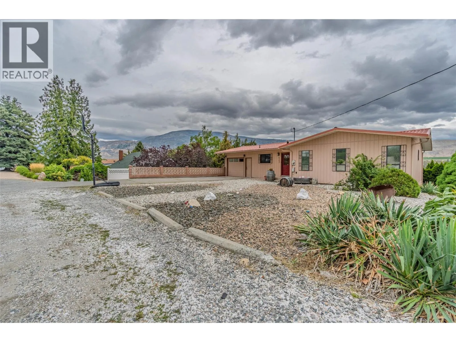 6563 Mountainview Drive