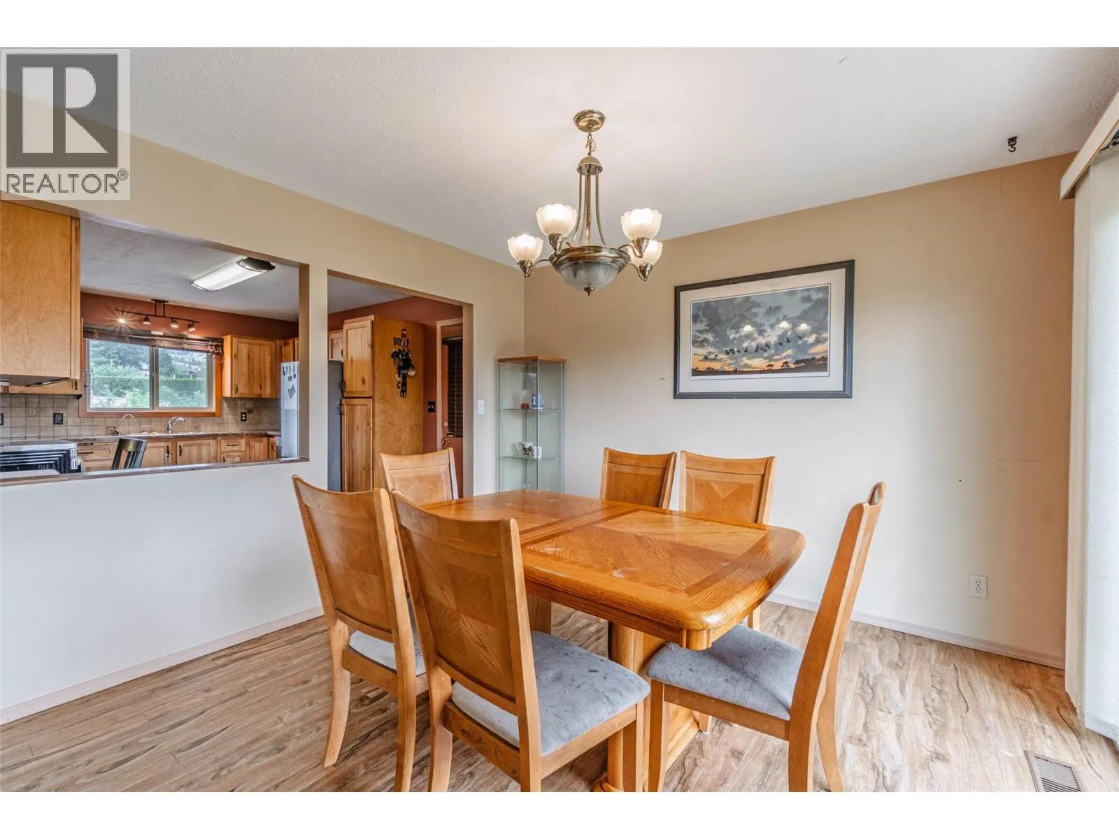 6563 Mountainview Drive
