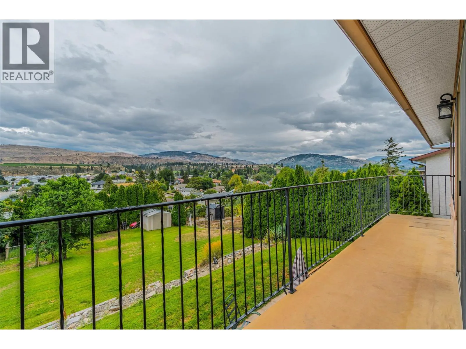 6563 Mountainview Drive