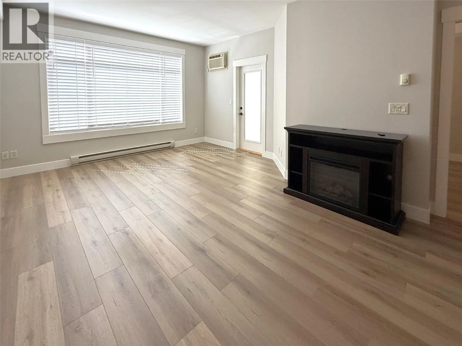 795 MCGILL Road Unit# 203