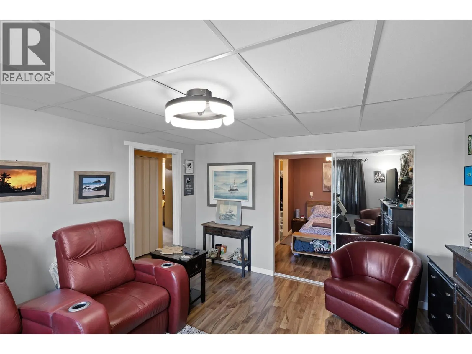 833 FLEMING Drive