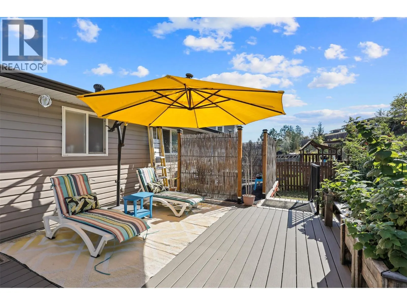 833 FLEMING Drive