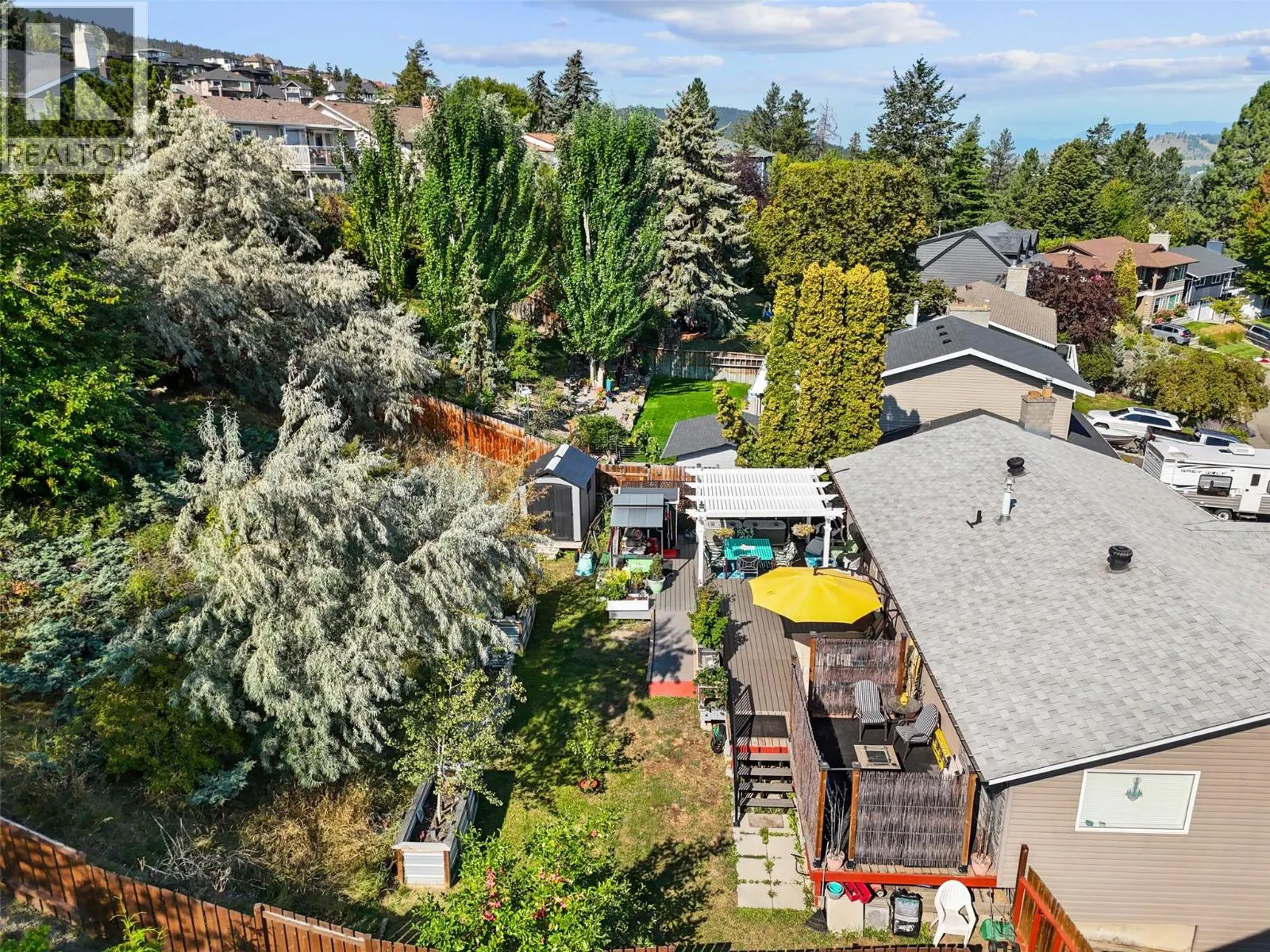 833 FLEMING Drive