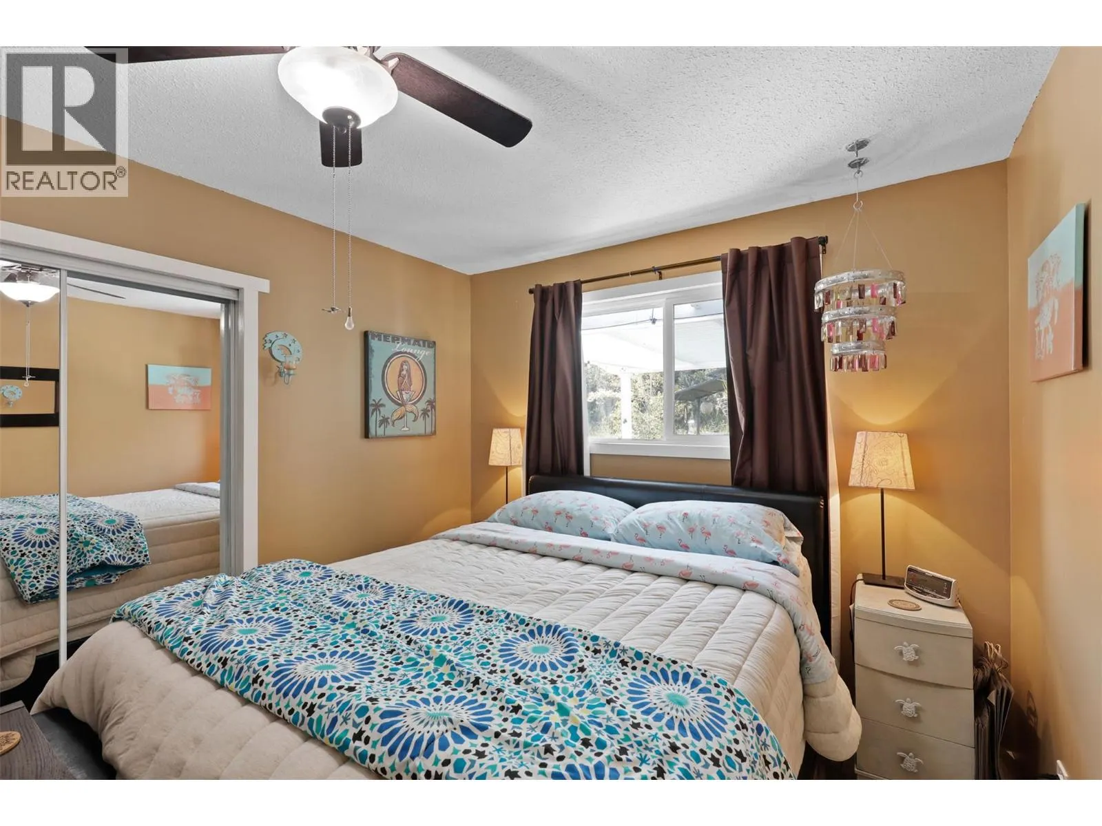 833 FLEMING Drive