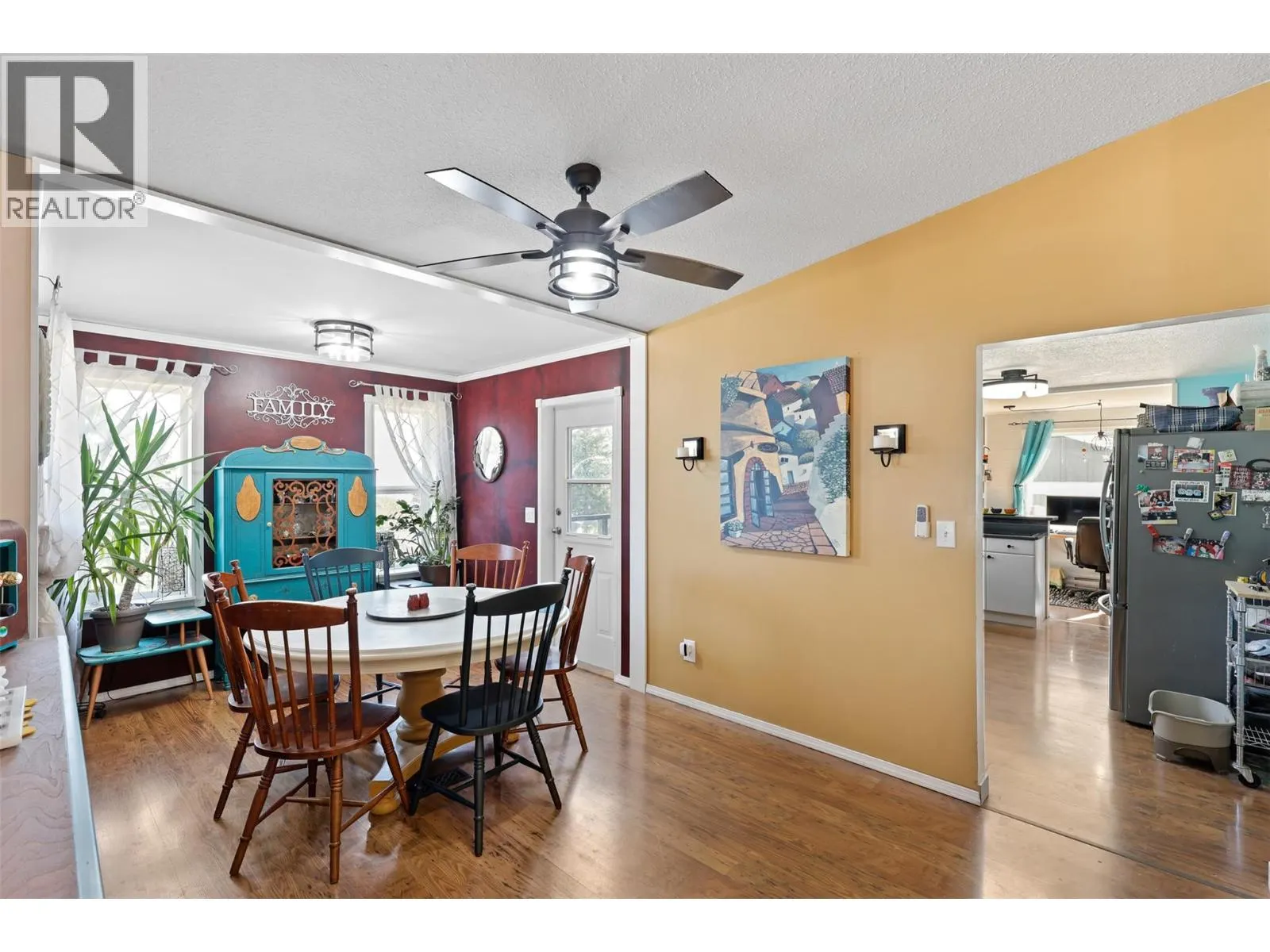 833 FLEMING Drive