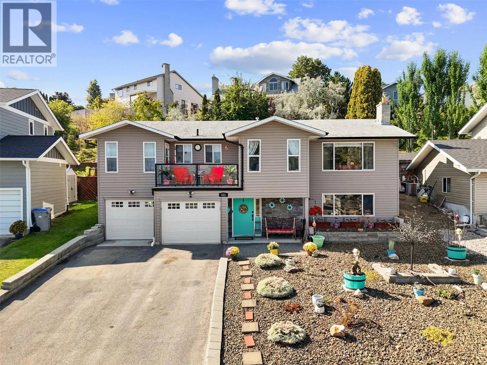 833 FLEMING Drive