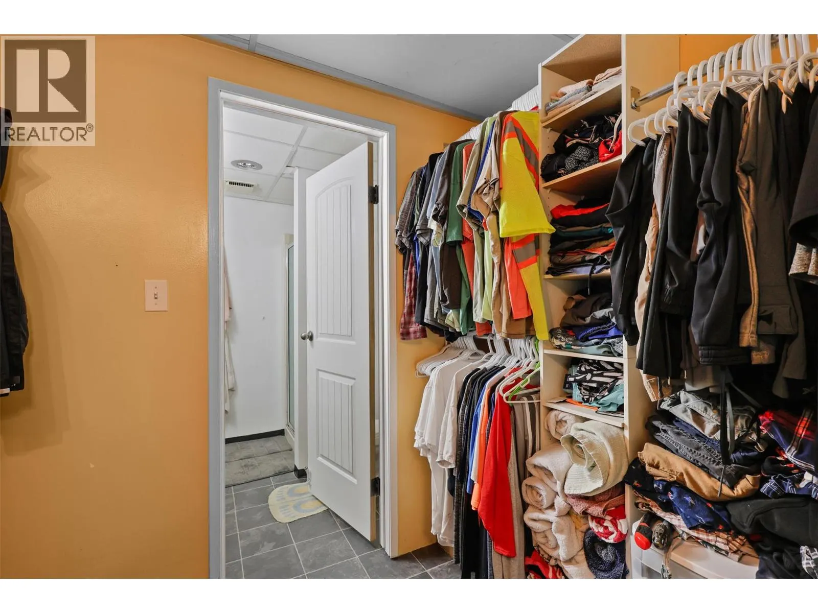 833 FLEMING Drive