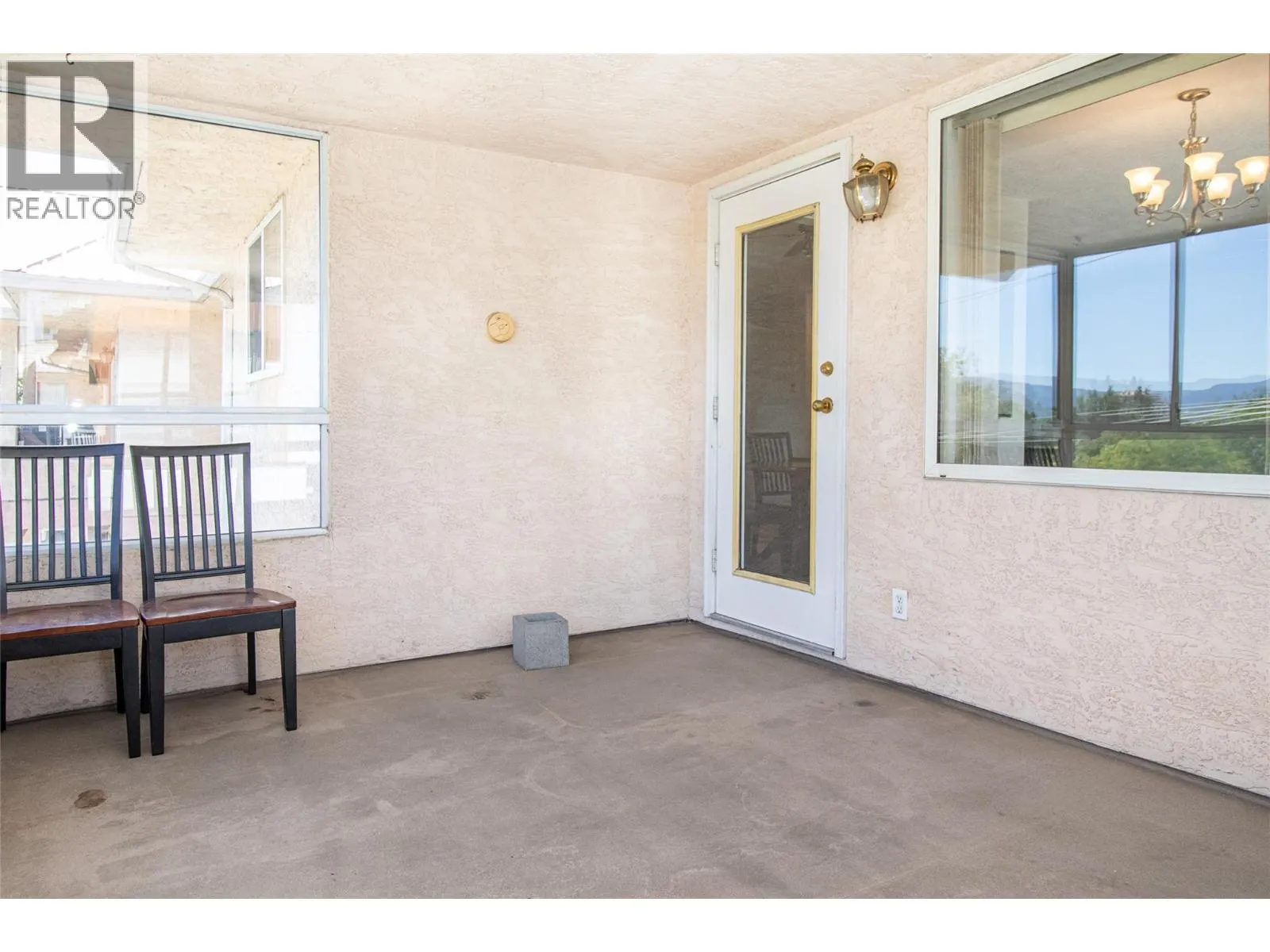1318 Richter Street Unit# 304