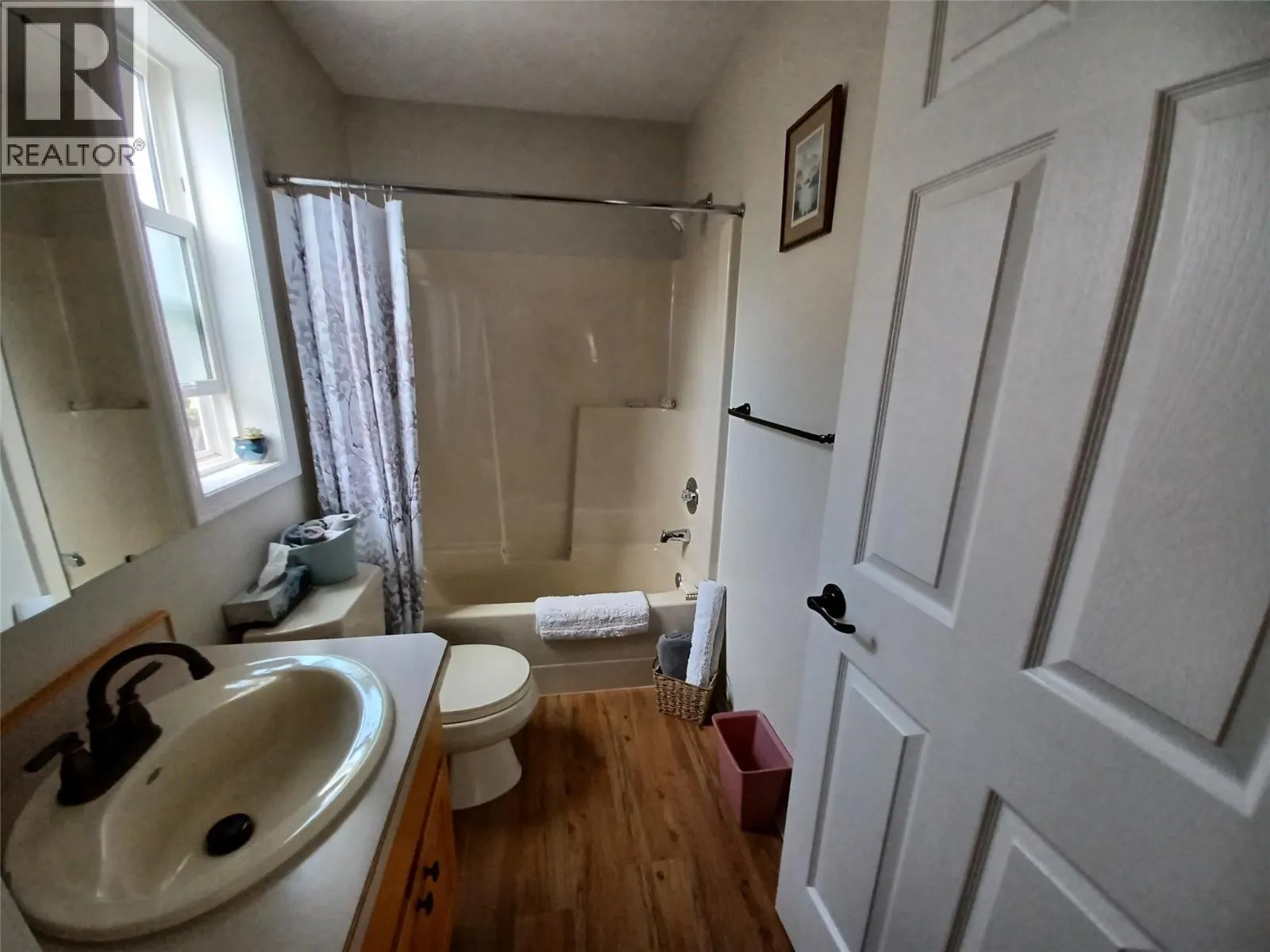 8911 92ND Avenue Unit# 104