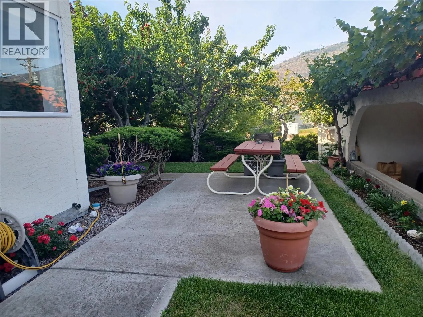 8911 92ND Avenue Unit# 104