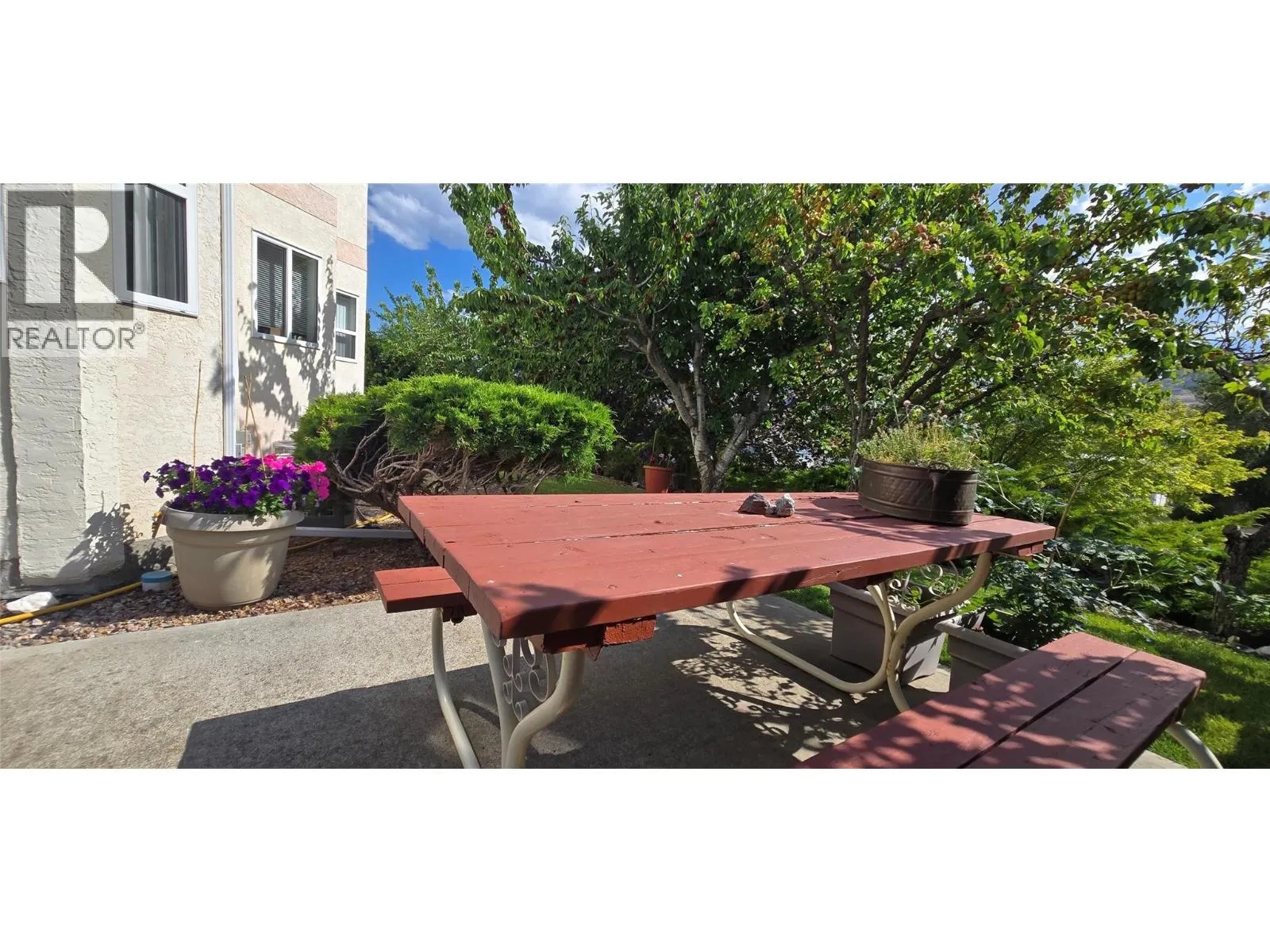 8911 92ND Avenue Unit# 104