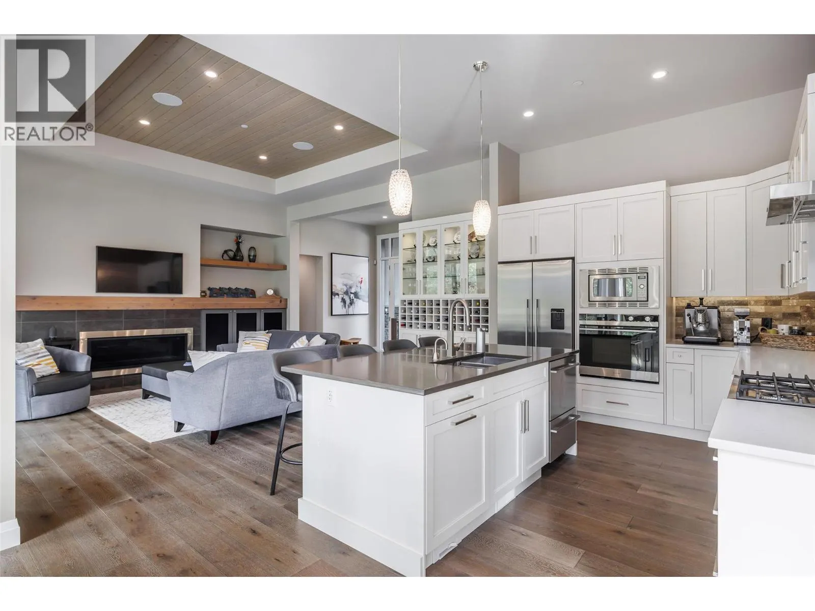 436 Predator Ridge Drive