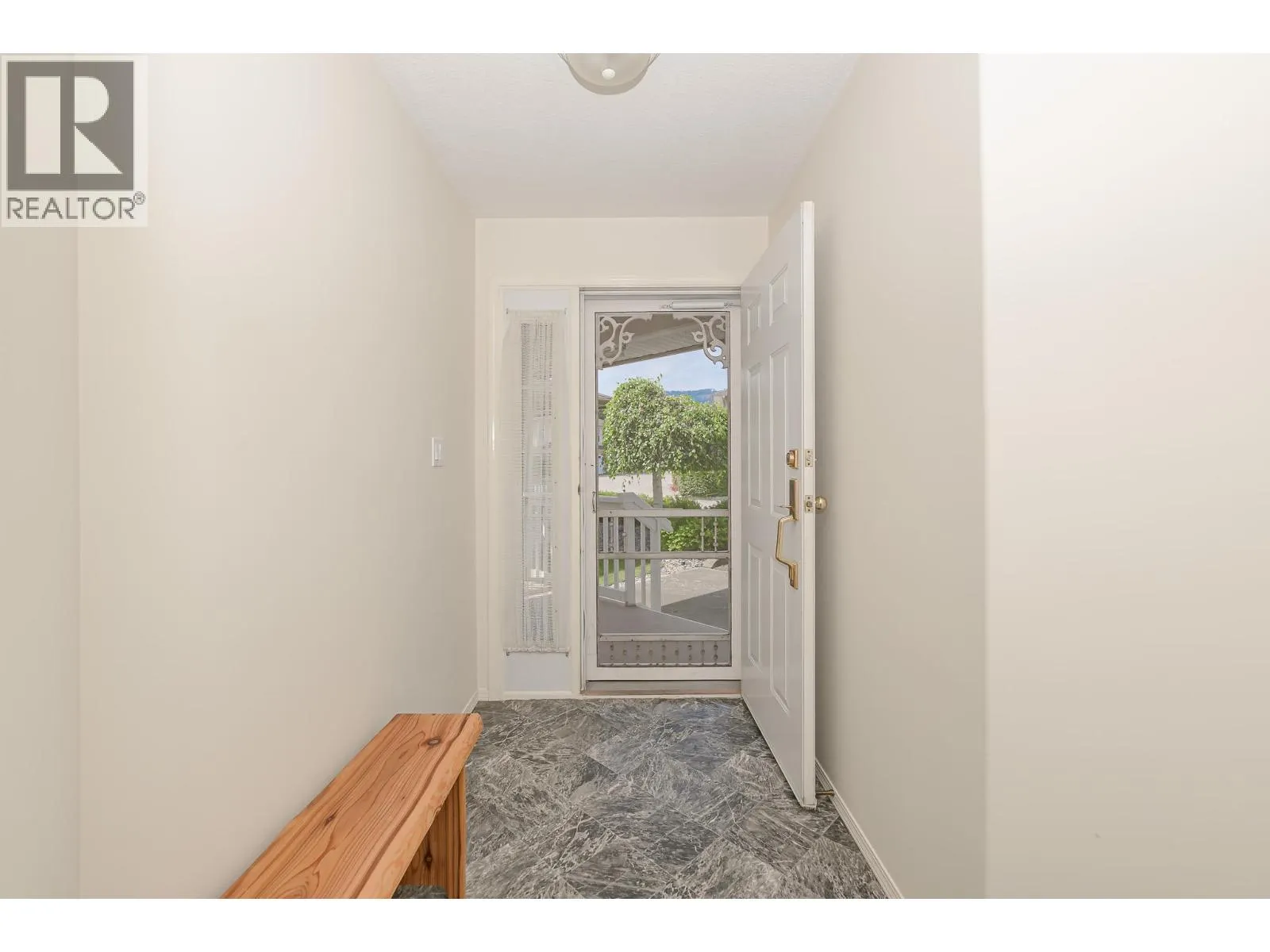 303 Regent Avenue Unit# 21