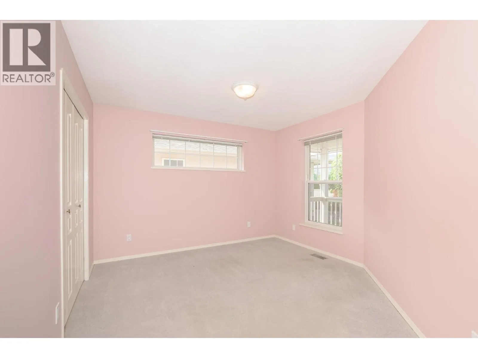303 Regent Avenue Unit# 21