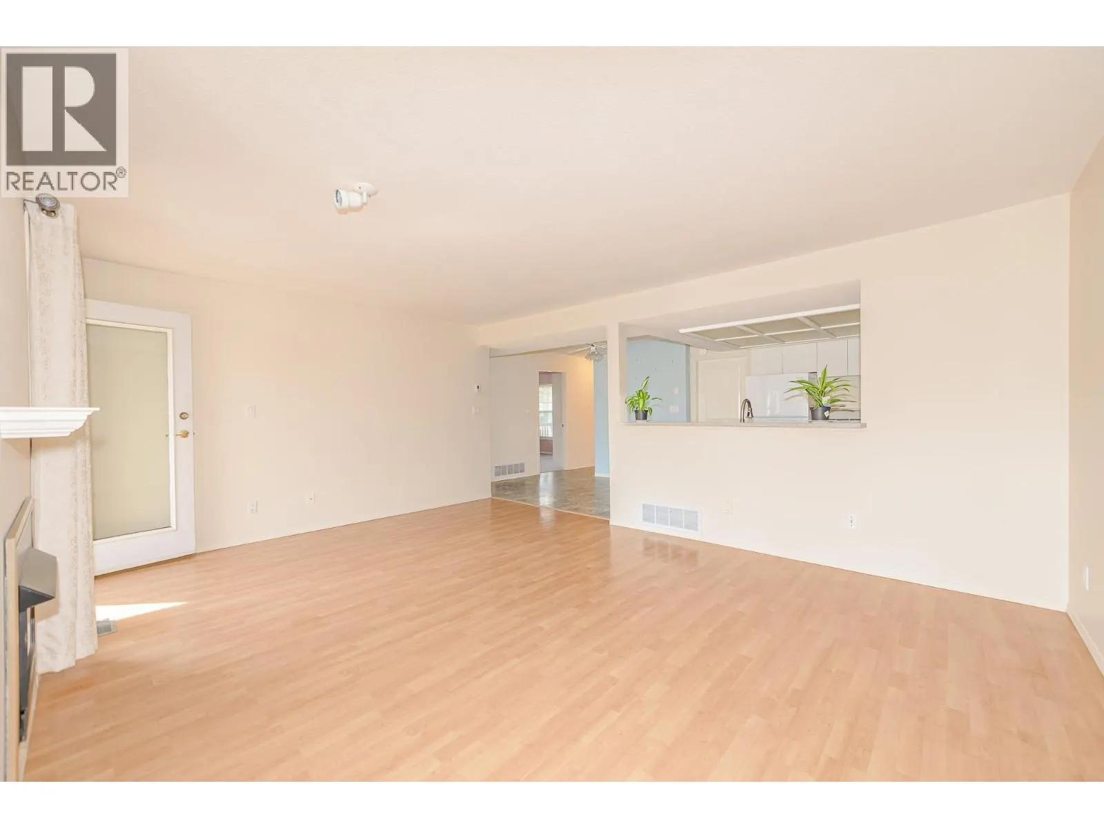 303 Regent Avenue Unit# 21
