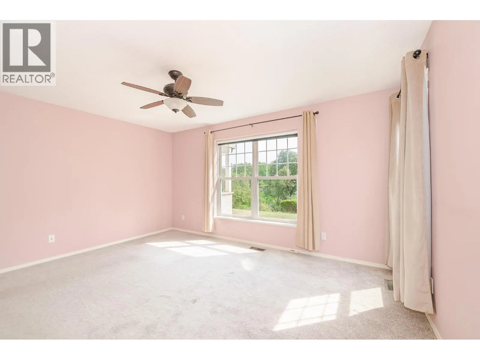 303 Regent Avenue Unit# 21