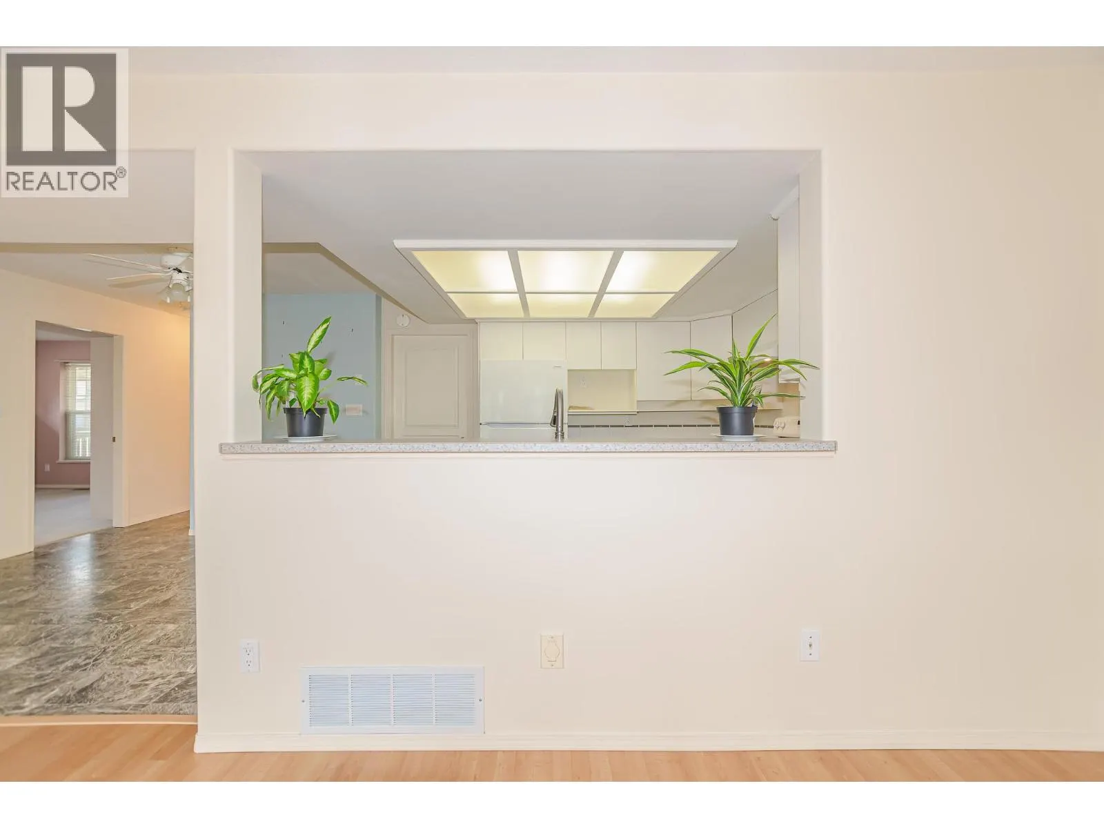 303 Regent Avenue Unit# 21