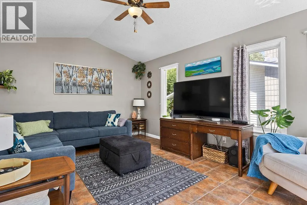 4015 Highland Park Drive