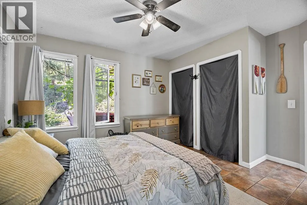 4015 Highland Park Drive