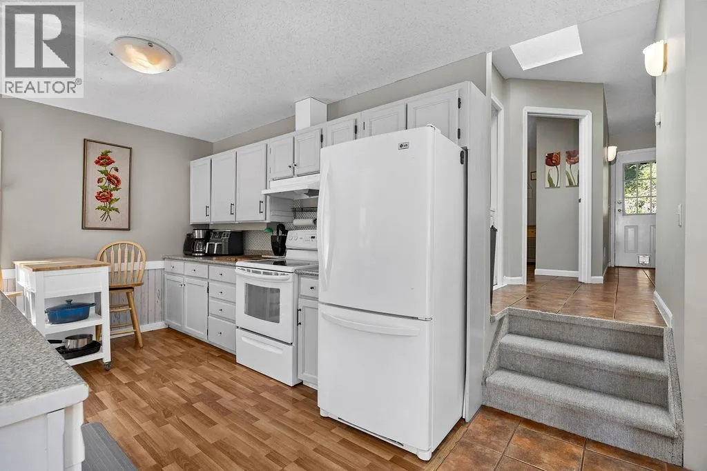 4015 Highland Park Drive