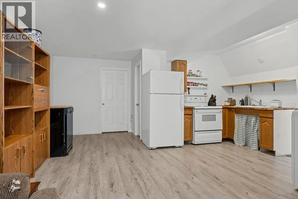 4015 Highland Park Drive