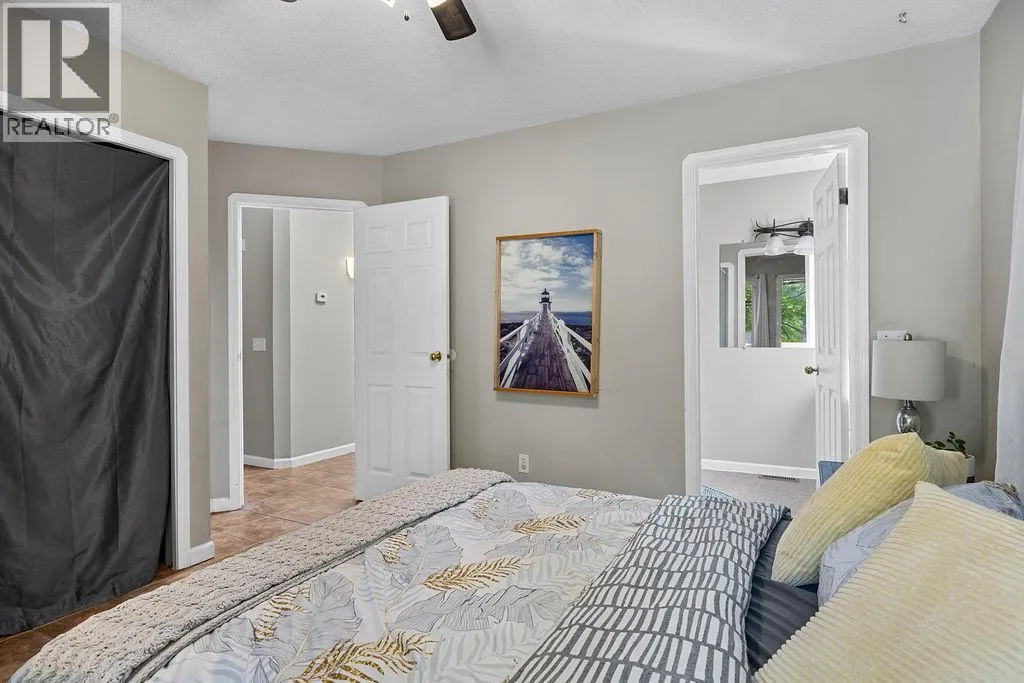 4015 Highland Park Drive