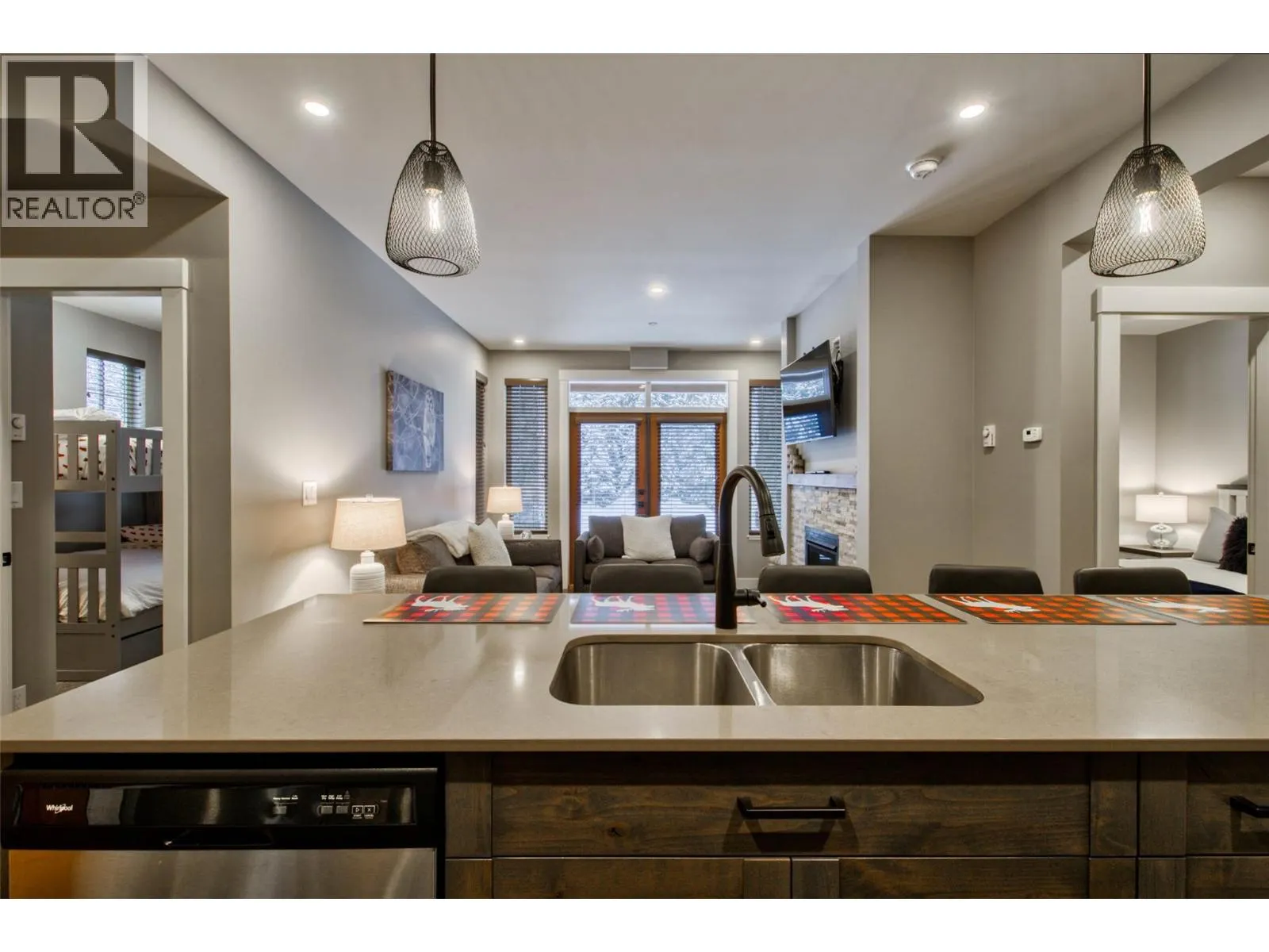 5025 Valley Drive Unit# 26