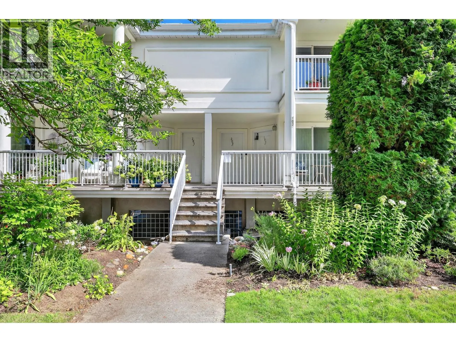2350 Stillingfleet Road Unit# 102