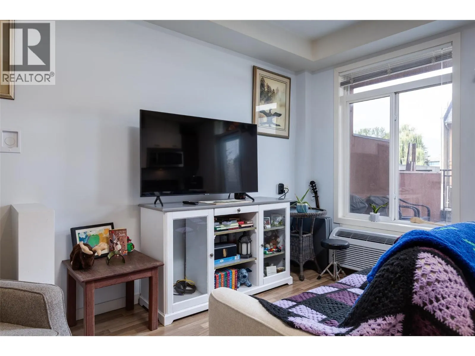 1550 Dickson Avenue Unit# 116